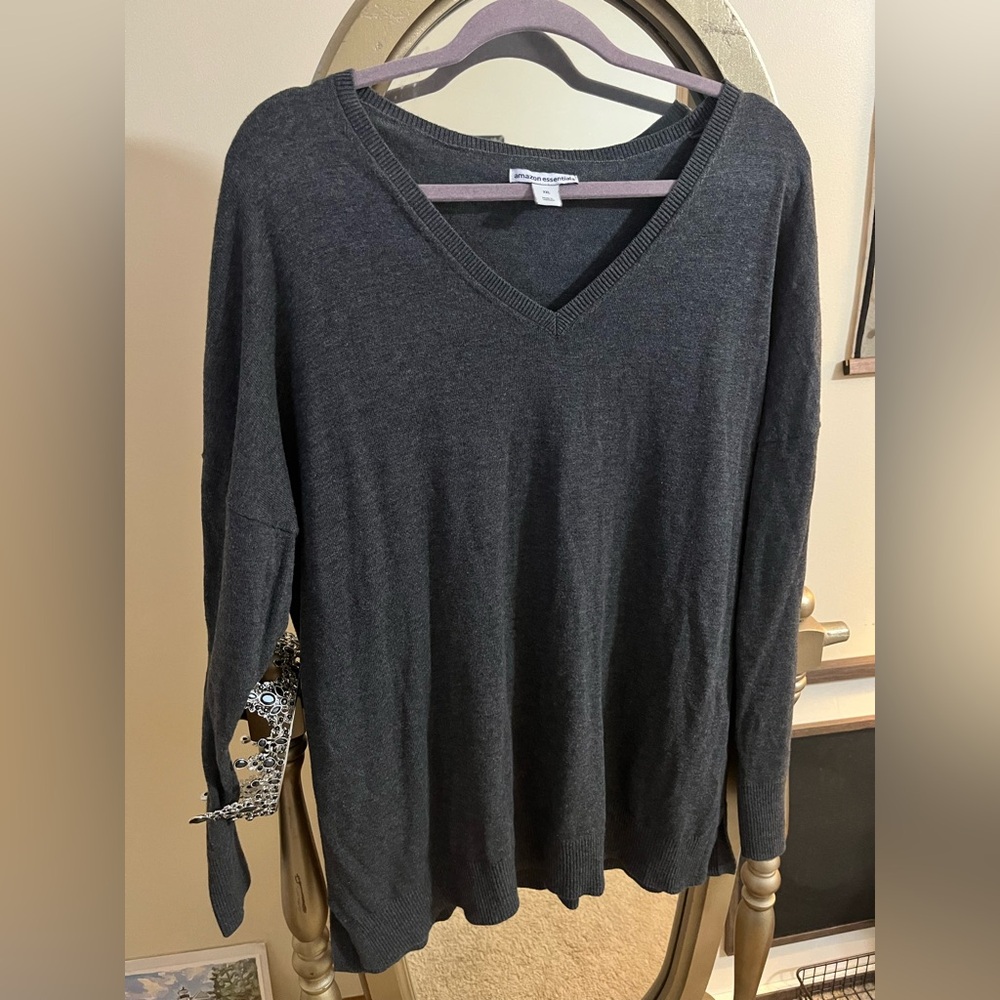 Amazon Essentials Women's Gray V-Neck Top